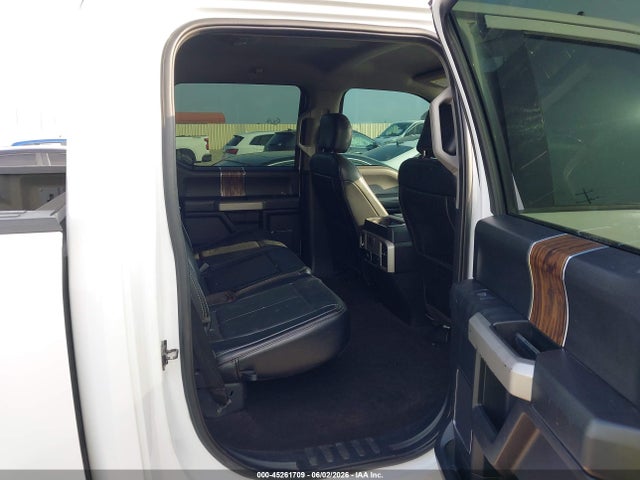 Ford F-150 Lariat