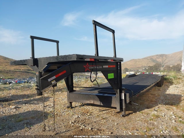 Five Star Flatbed Gooseneck