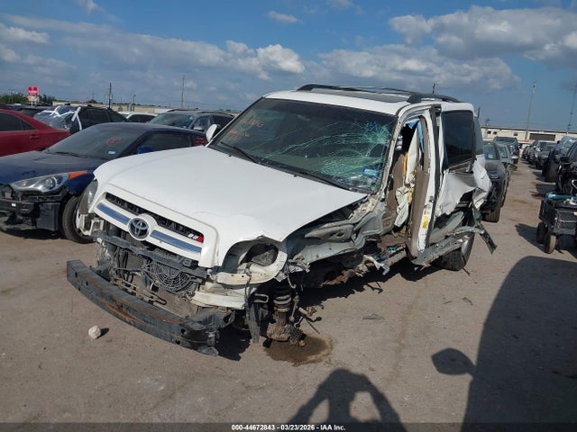 Toyota Sequoia Sr5 V8
