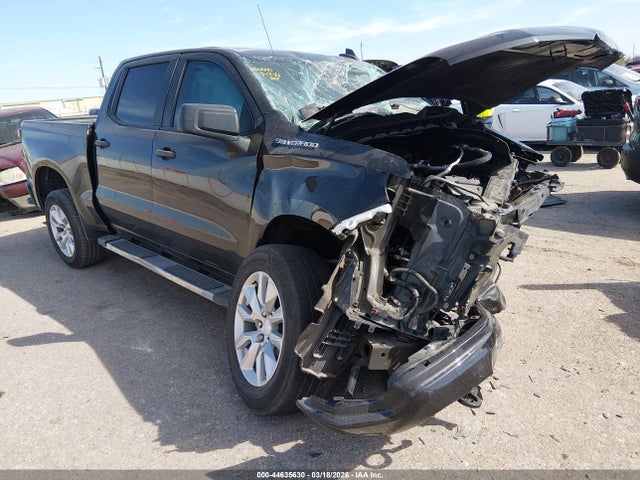 Salvage Chevrolet Silverado 1500 Image