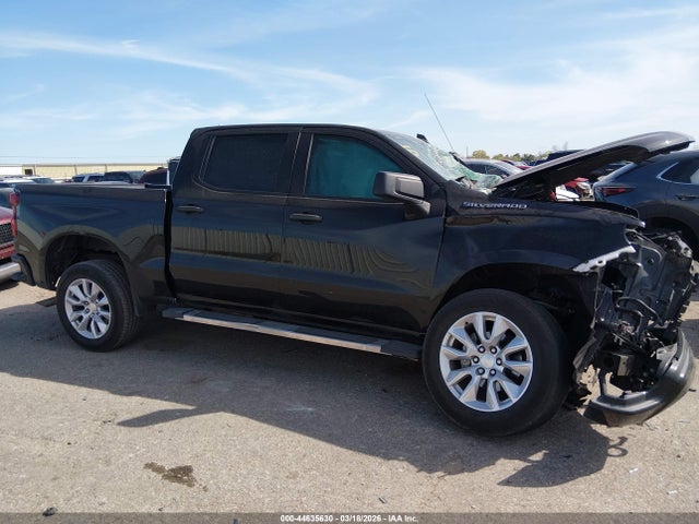 Chevrolet Silverado 1500 2wd  Short Bed Custom