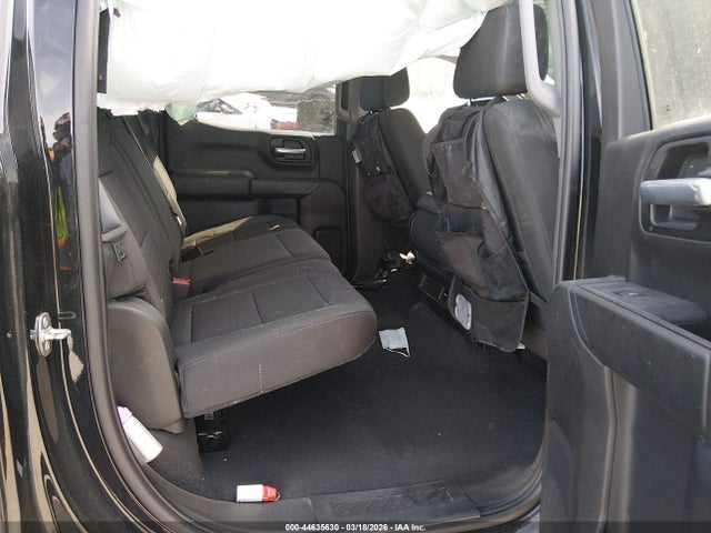 Chevrolet Silverado 1500 2wd  Short Bed Custom