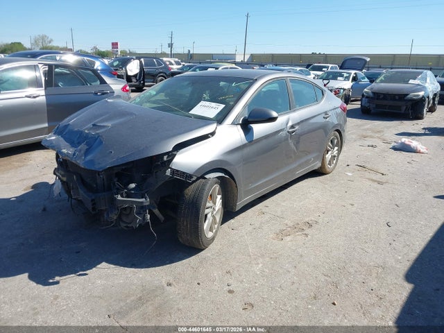 Hyundai ELANTRA Sel