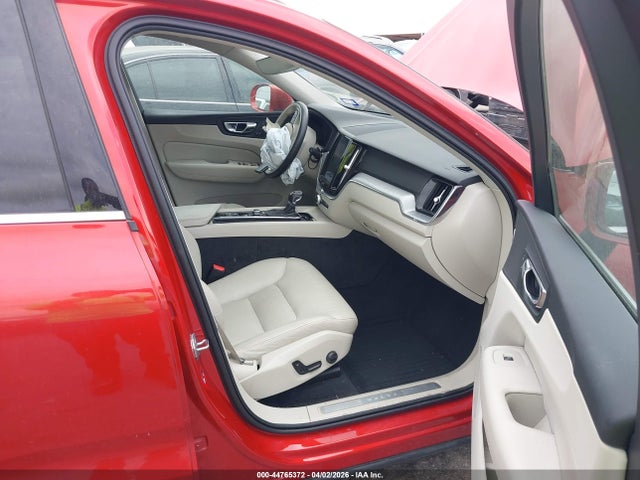 Volvo XC60 T5 Momentum