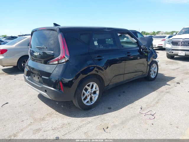 Kia Soul Lx