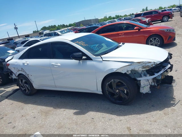 Hyundai ELANTRA Sel Sport