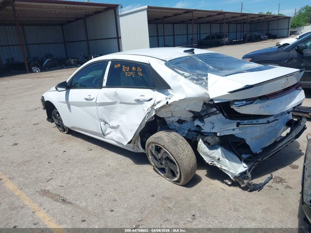 Hyundai ELANTRA Sel Sport