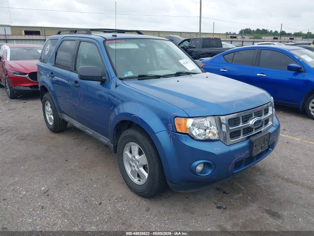 Salvage Ford Escape Image