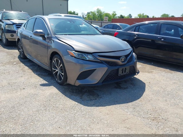 Salvage Toyota Camry Image