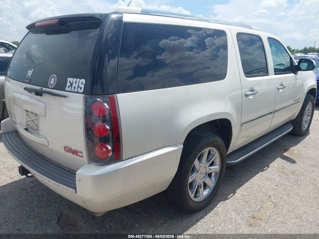 GMC Yukon Denali