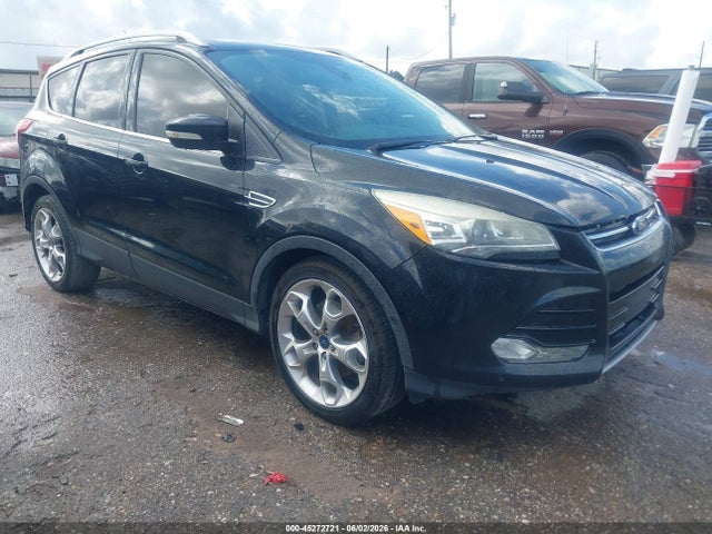 Salvage Ford Escape Image