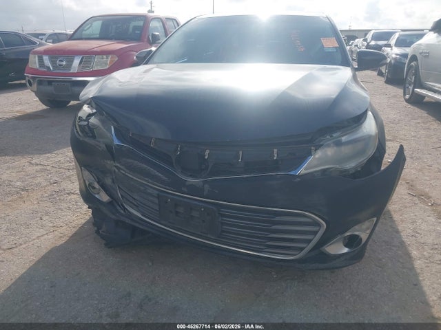Toyota Avalon Hybrid Limited