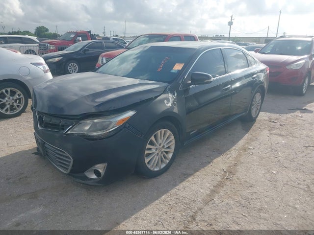 Toyota Avalon Hybrid Limited