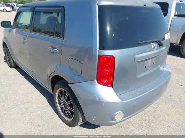 Scion xB
