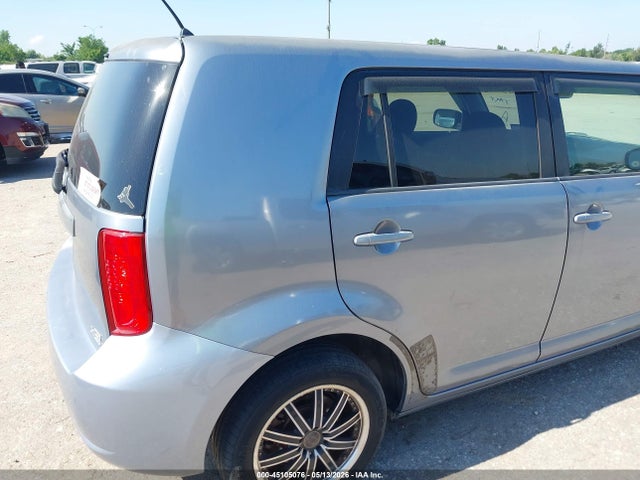 Scion xB