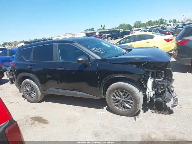 Nissan Rogue S Fwd