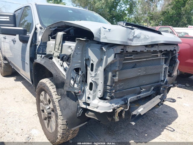 Chevrolet Silverado 2500 4wd  Standard Bed Custom