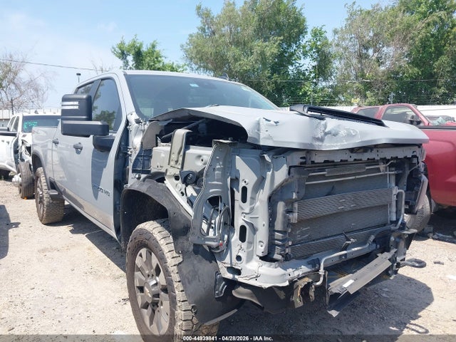 Chevrolet Silverado 2500 4wd  Standard Bed Custom