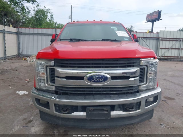 Ford F-350 Lariat