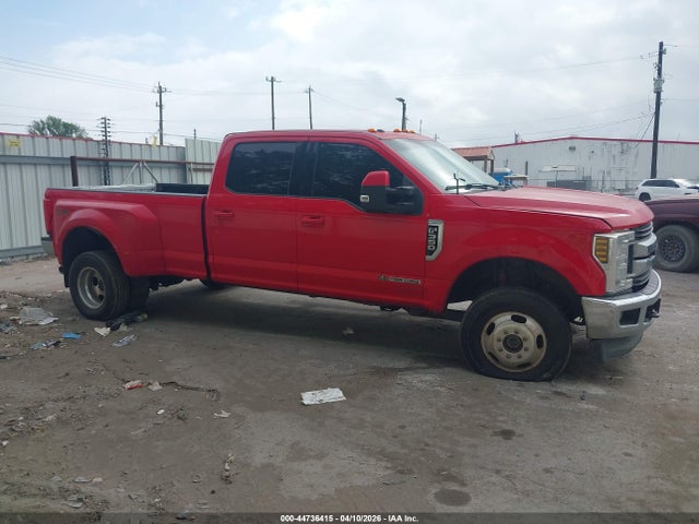 Ford F-350 Lariat