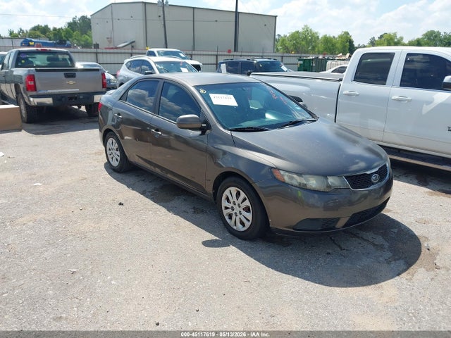 Salvage Kia Forte Image