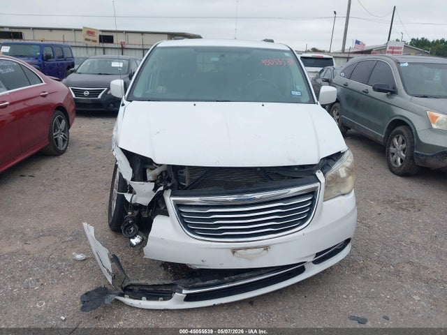 Chrysler Town & Country Touring