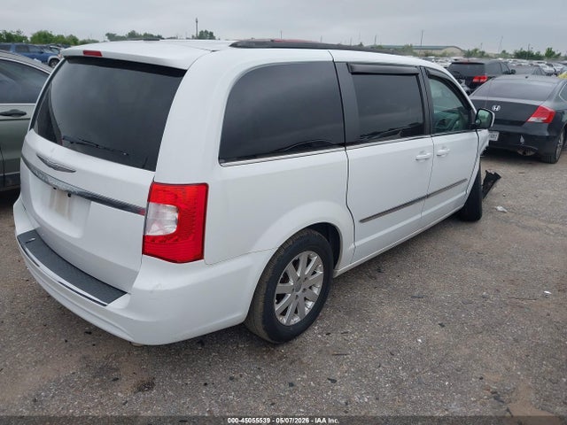 Chrysler Town & Country Touring