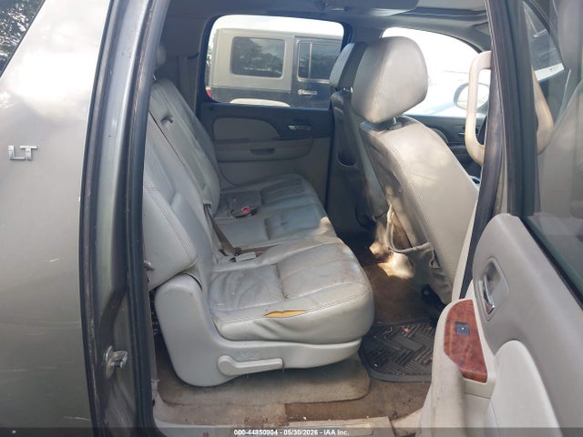 Chevrolet Suburban 1500 Lt