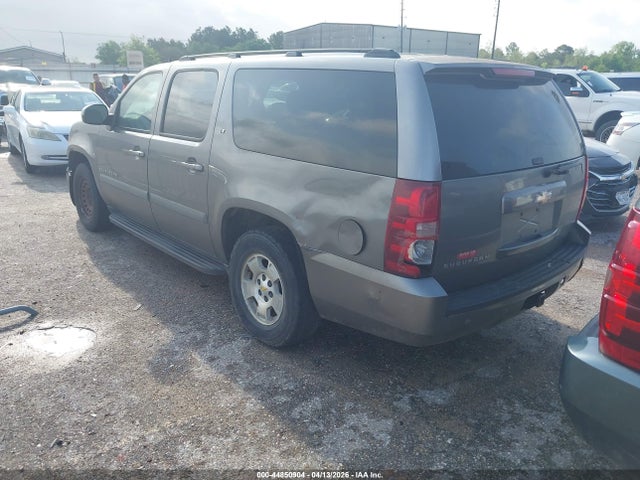 Chevrolet Suburban 1500 Lt