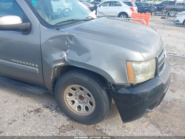 Chevrolet Suburban 1500 Lt