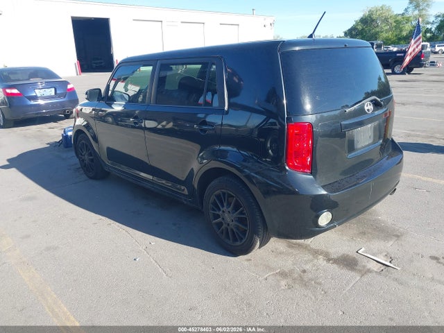 Scion xB