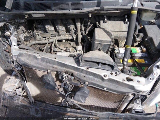 Toyota Sienna Le V6