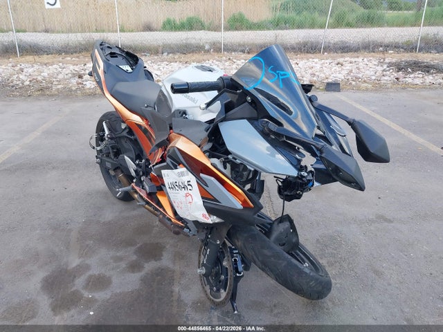 Salvage Kawasaki Ex500 Image