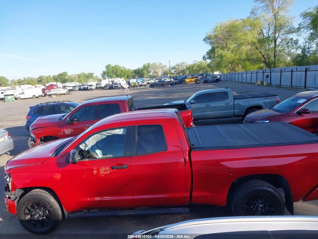 Toyota Tundra Sr5 5.7l V8