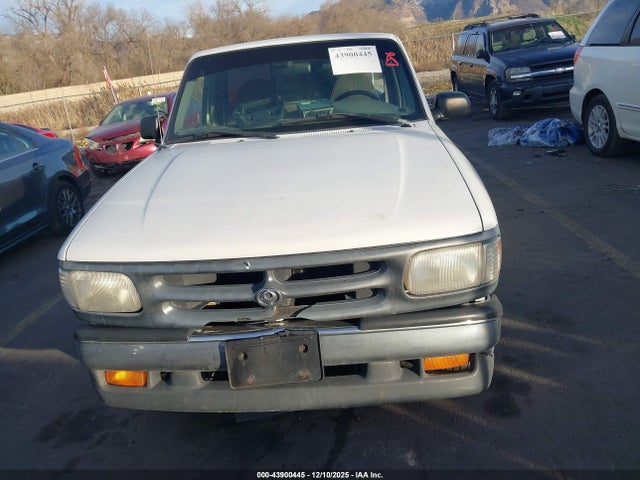 Mazda B Series Se