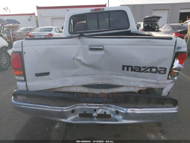 Mazda B Series Se