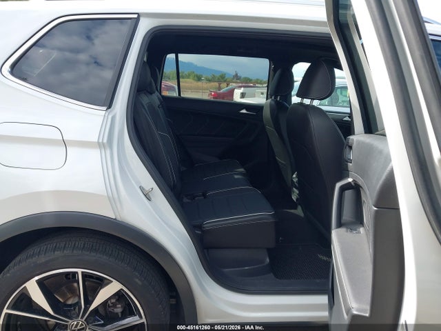 Volkswagen Tiguan 2.0t Sel R-line
