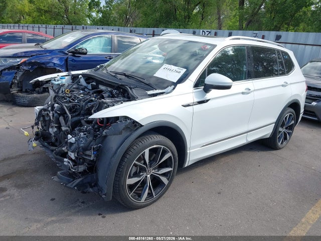 Volkswagen Tiguan 2.0t Sel R-line
