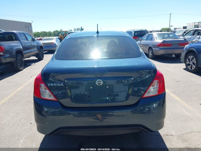Nissan Versa 1.6 S