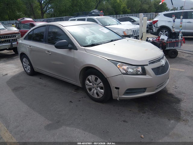 Salvage Chevrolet Cruze Image