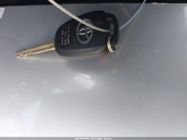 Toyota Prius c Two
