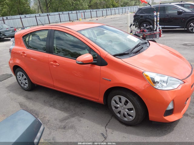 Toyota Prius c Two