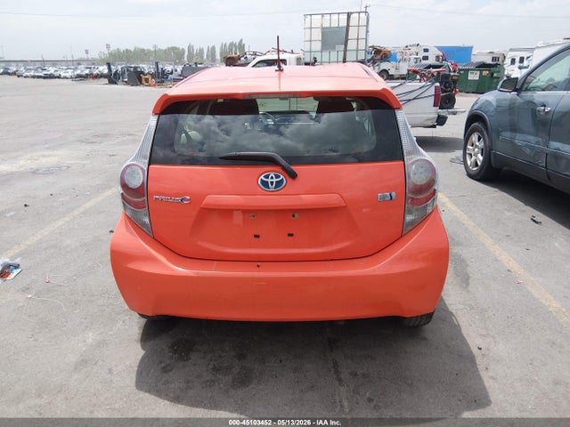 Toyota Prius c Two
