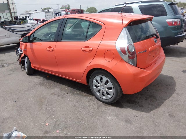 Toyota Prius c Two