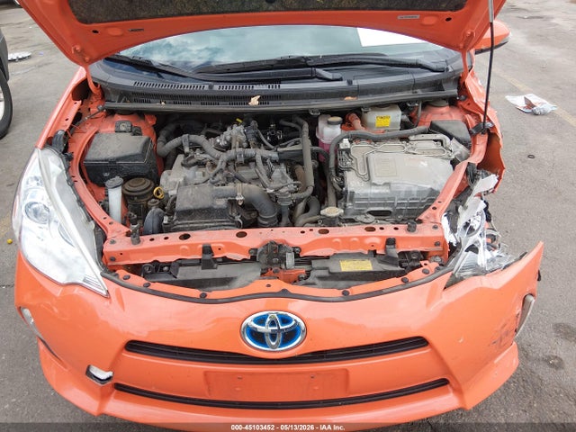 Toyota Prius c Two
