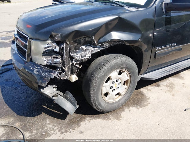 Chevrolet Suburban 1500 Lt