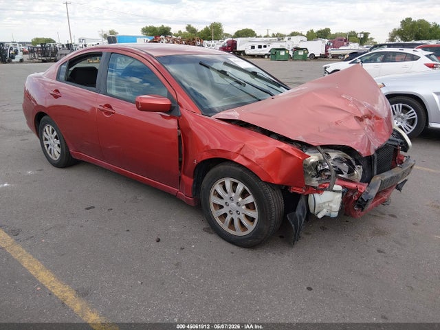 Salvage Mitsubishi Galant Image