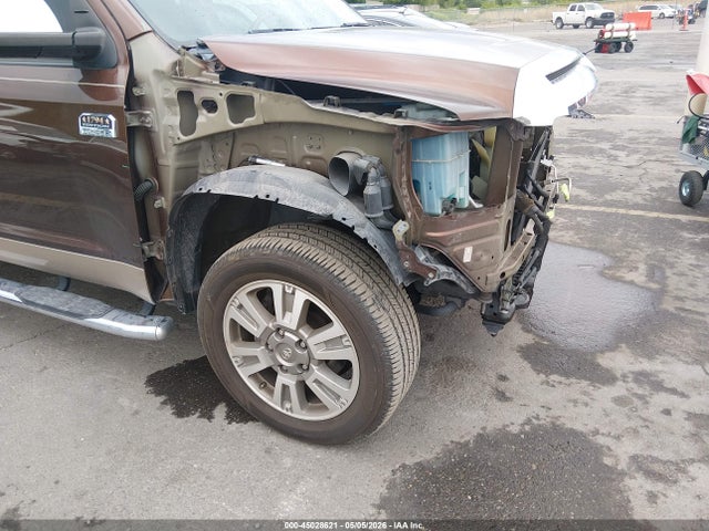 Toyota Tundra 1794 5.7l V8