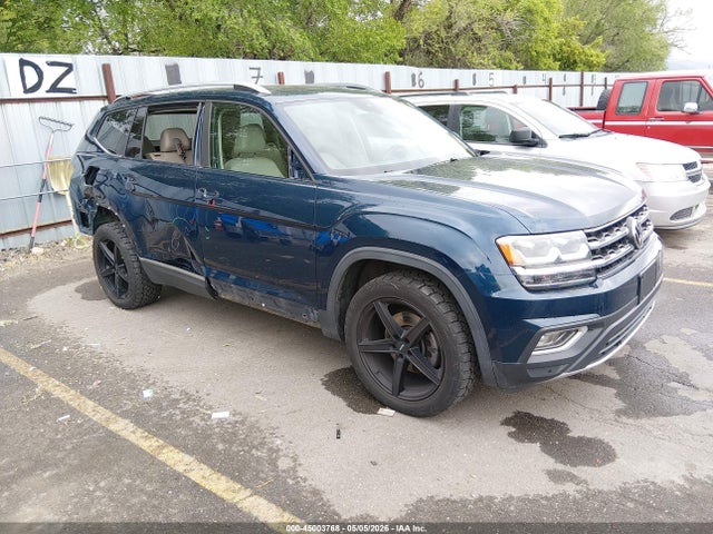 Salvage Volkswagen Atlas Image