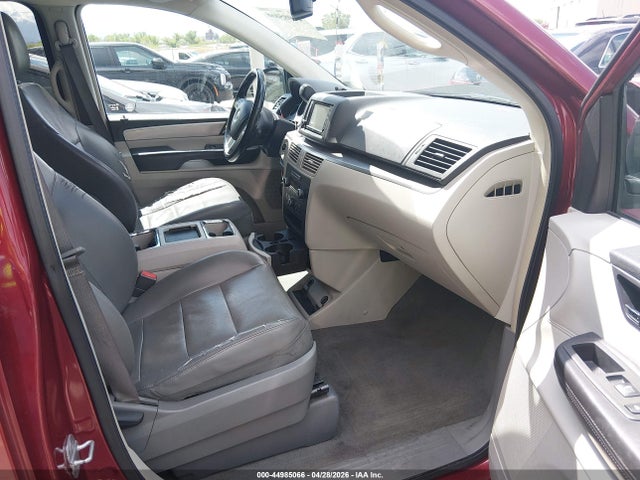 Volkswagen Routan Sel